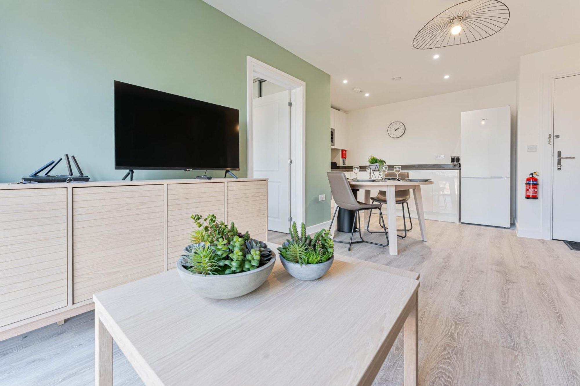 Stayzeni, Hardwick House Derby Lovely 2 Bed Flat Εξωτερικό φωτογραφία